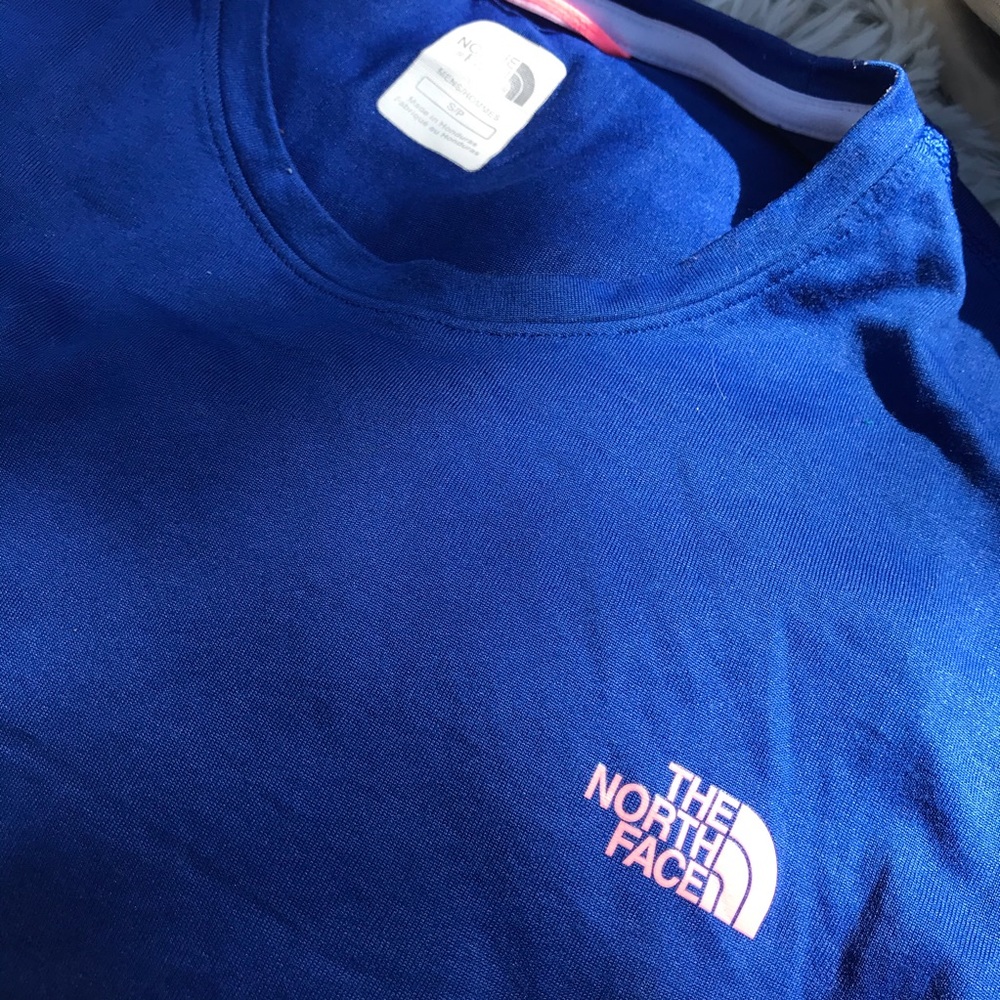 The North Face Long Sleeve Shirt - Picture 4 of 6